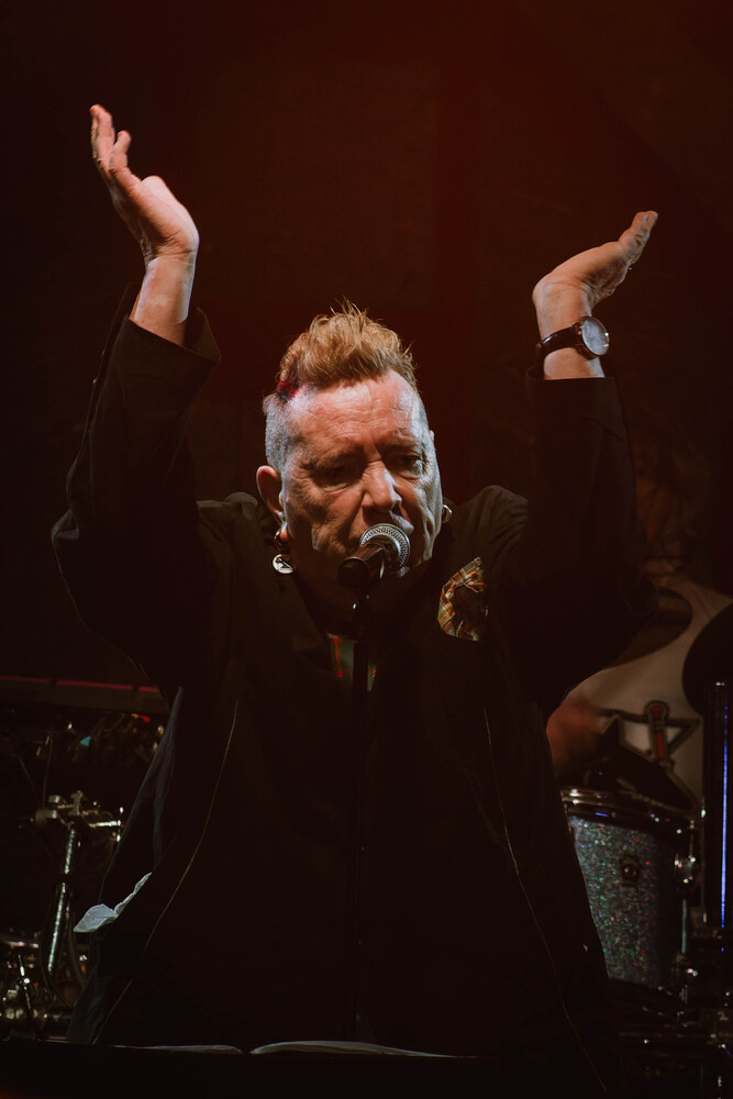 PIL40
