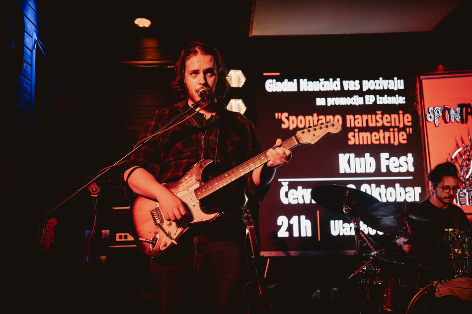 Gladni Naučnici-51