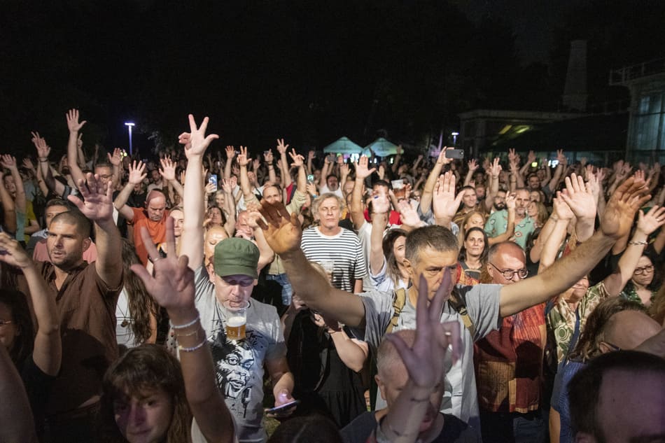 Koncert povodom 40 godina Del Arno Banda197